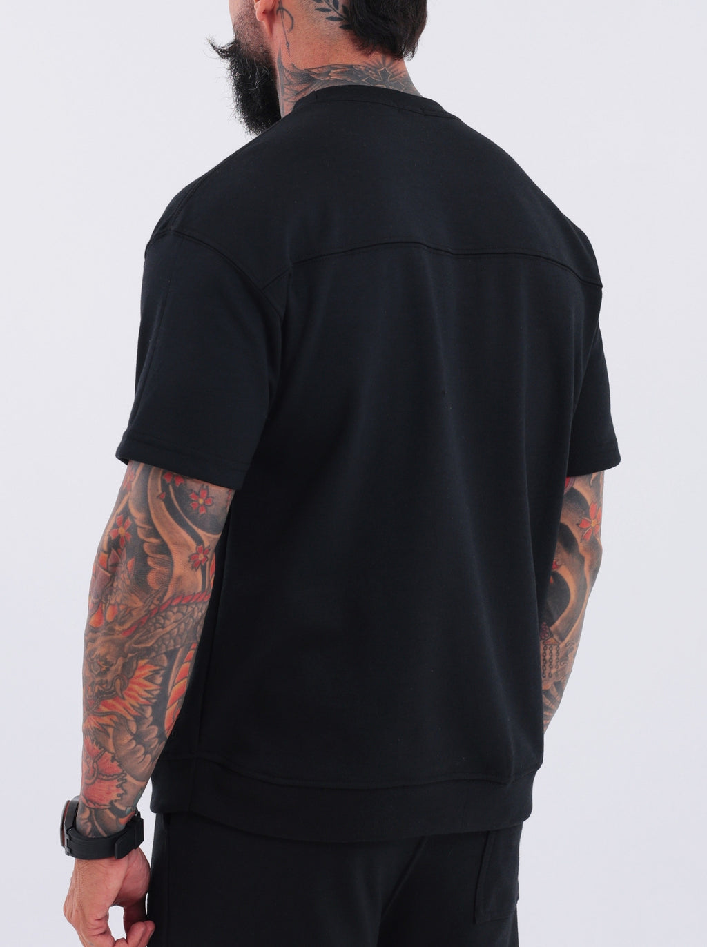 Camiseta Boxy Santorini Preta